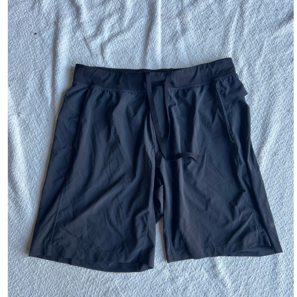Lululemon Pace Breaker Black Athletic Training Shorts Mens XXL